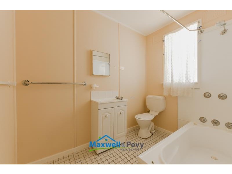 14 Edith Street, Tamworth NSW 2340