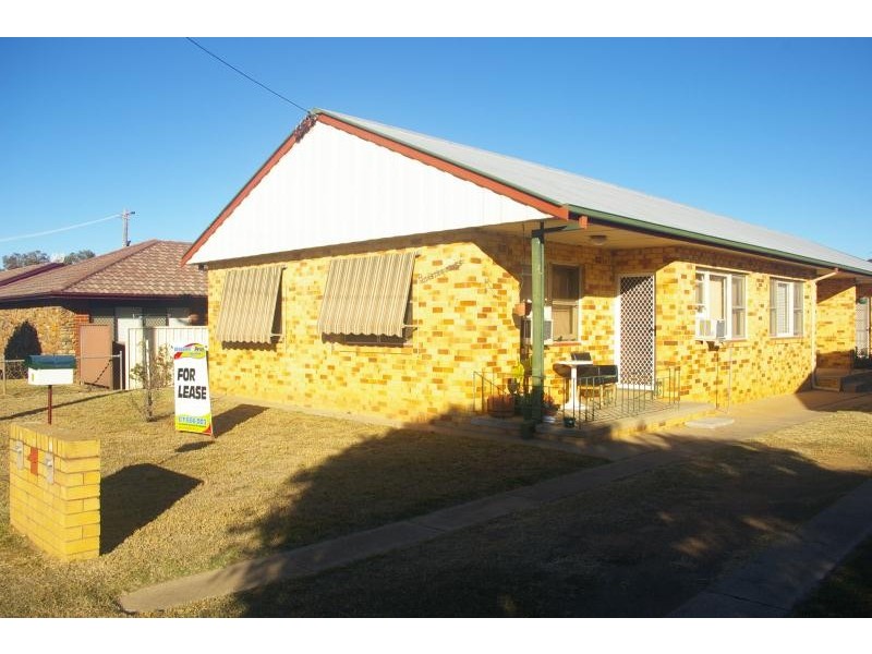 3/7 Diane Street, Tamworth NSW 2340