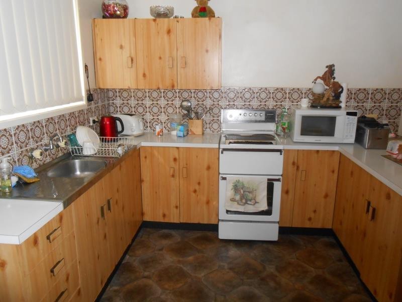 2/28 Upper street, Tamworth NSW 2340