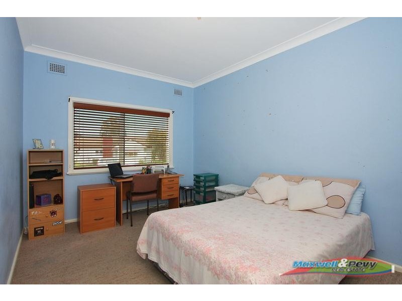 20 Erwin Street, Tamworth NSW 2340