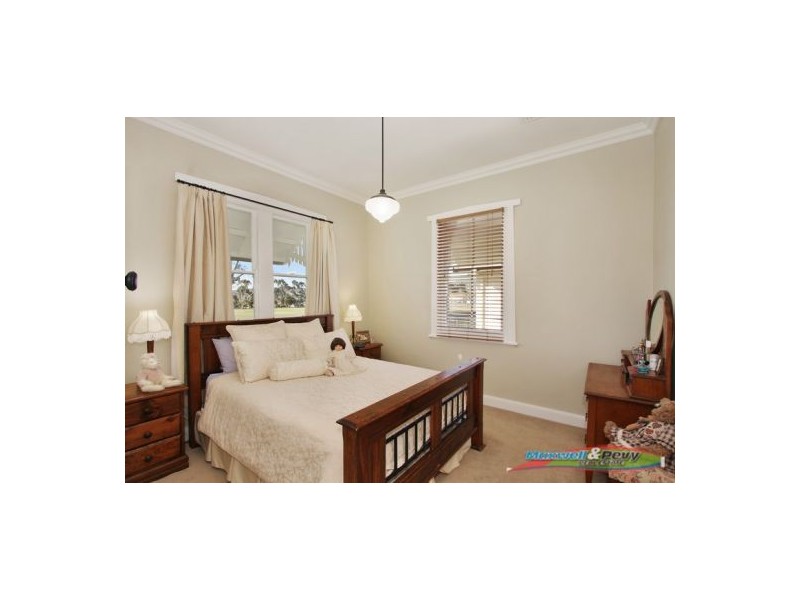 15 Gidley Street, Tamworth NSW 2340