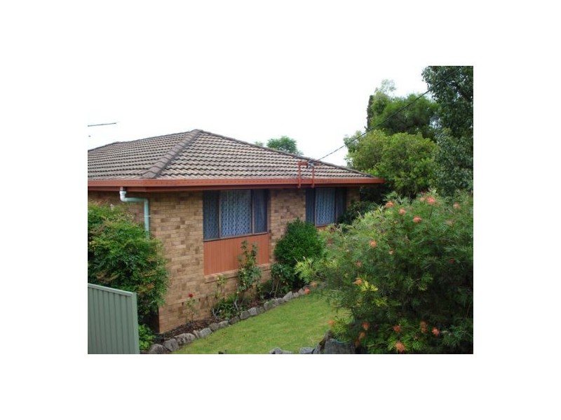 11 Brolga Way, Tamworth NSW 2340