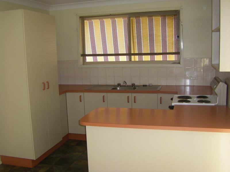 2/8-10 Bartons lane, Tamworth NSW 2340