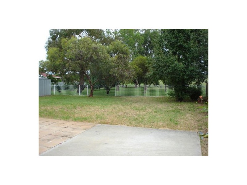 3 Frank Street, Tamworth NSW 2340