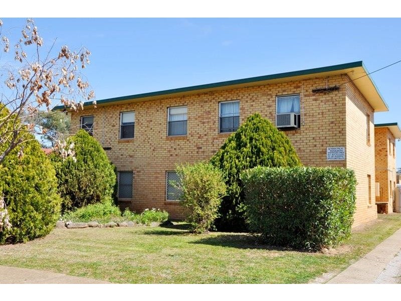 1/15 Diane Street, Tamworth NSW 2340