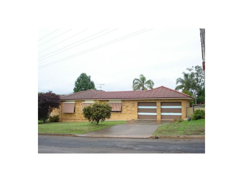 2 Wongala Street, Tamworth NSW 2340