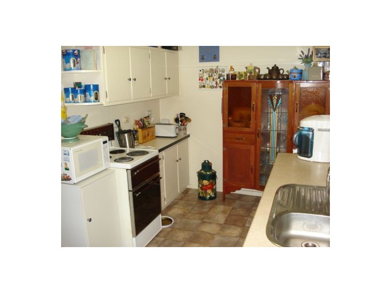 14 Cambridge Street, Tamworth NSW 2340
