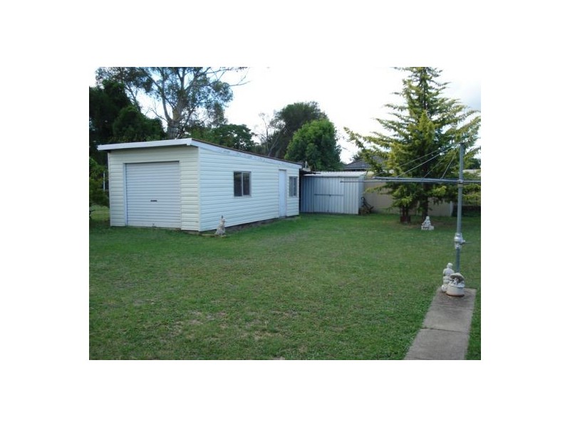 14 Cambridge Street, Tamworth NSW 2340