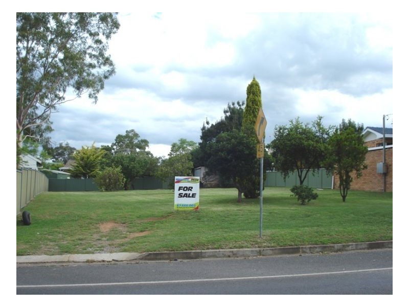 79 Wilburtree Street, Tamworth NSW 2340