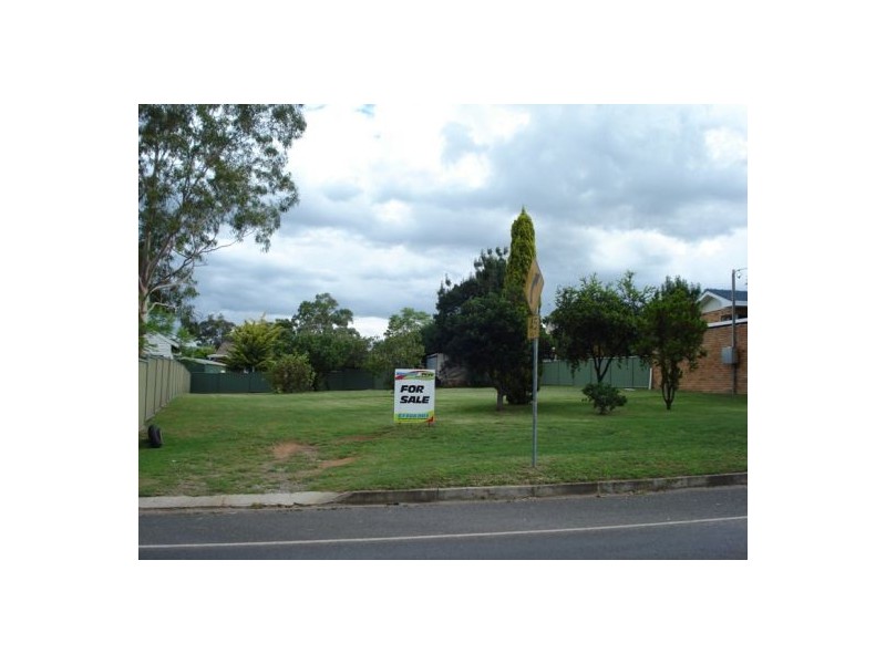 79 Wilburtree Street, Tamworth NSW 2340