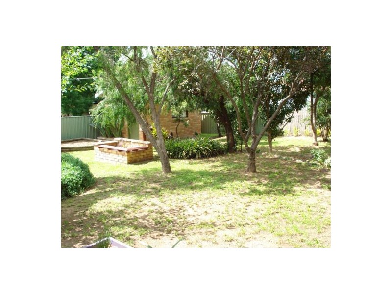 81  Wilburtree Steet, Tamworth NSW 2340