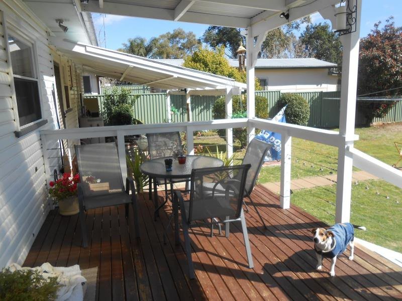 36 Bell Street, Tamworth NSW 2340