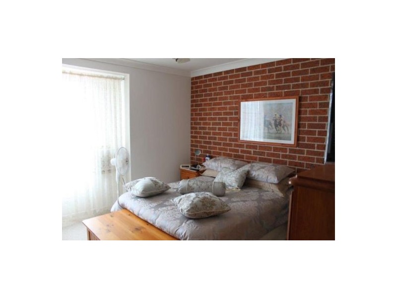 2/3 Gunn Place, Tamworth NSW 2340