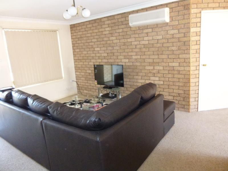 2/34 Hercules Street, Tamworth NSW 2340
