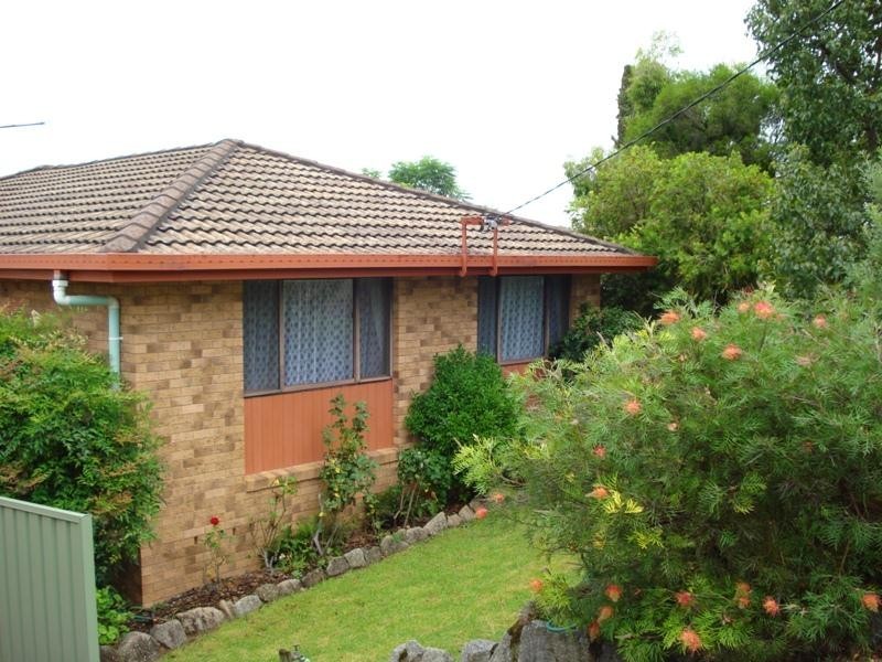 11 Brolga Cres, Tamworth NSW 2340