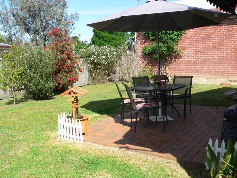 2/18 Hercules Street, Tamworth NSW 2340