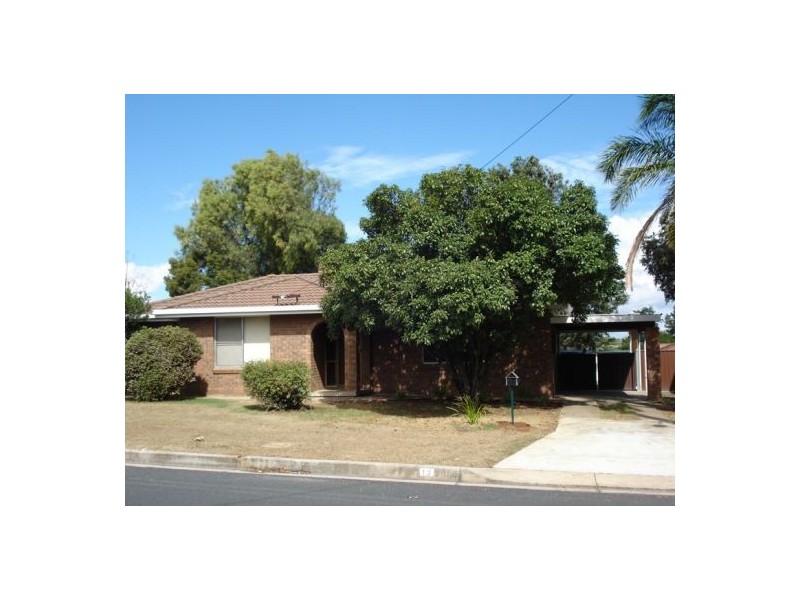 12 MacGregor Street, Tamworth NSW 2340