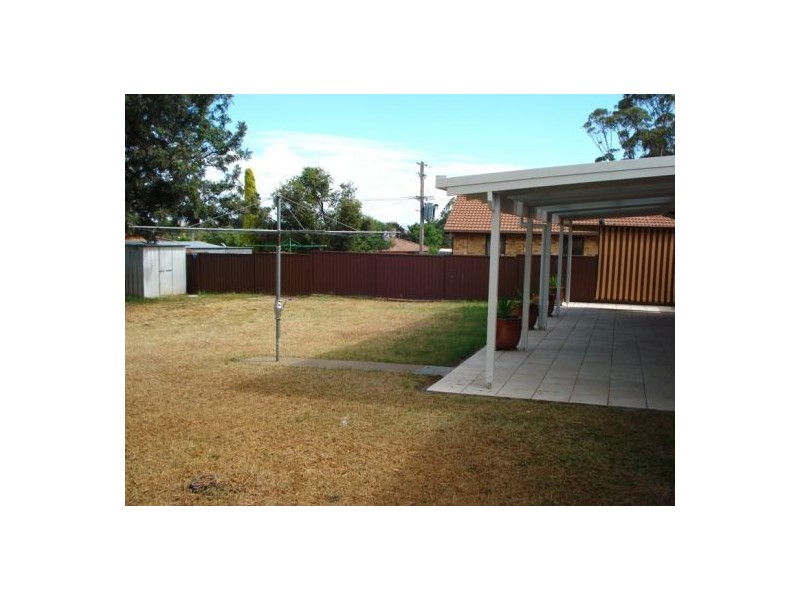 12 MacGregor Street, Tamworth NSW 2340