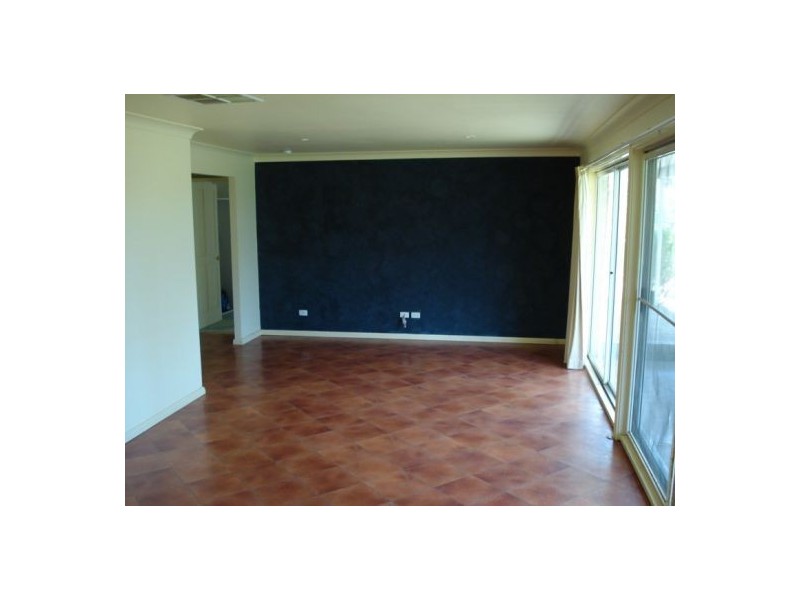 5 Burgmanns Lane, Tamworth NSW 2340