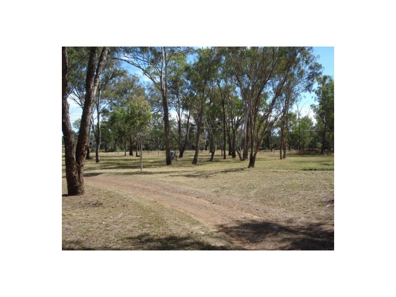 5 Burgmanns Lane, Tamworth NSW 2340