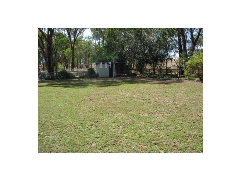 5 Burgmanns Lane, Tamworth NSW 2340