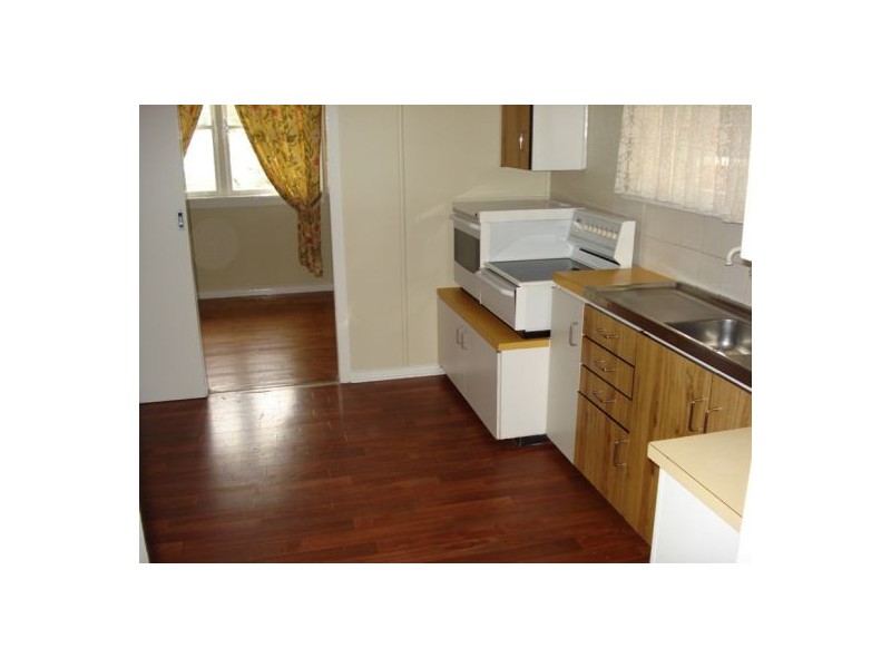 13 Northview Street, Tamworth NSW 2340