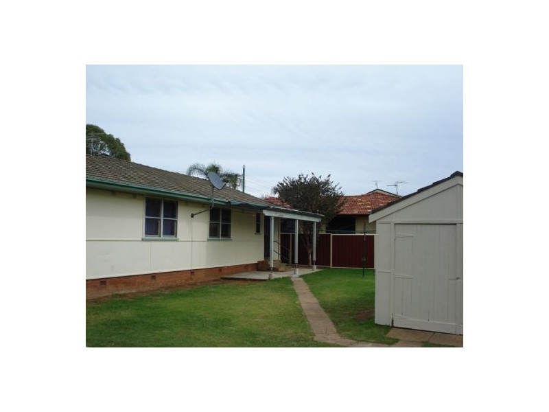 13 Northview Street, Tamworth NSW 2340