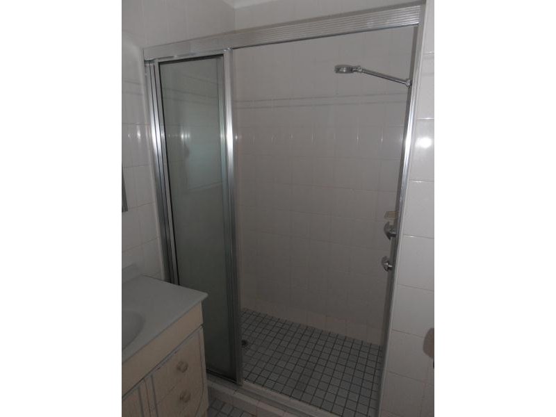 2/73 Crown Street, Tamworth NSW 2340