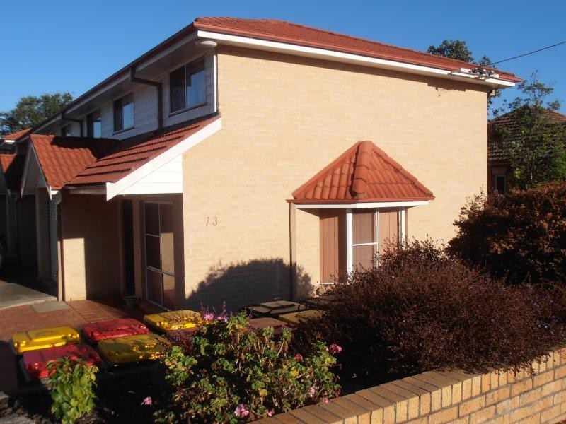 2/73 Crown Street, Tamworth NSW 2340