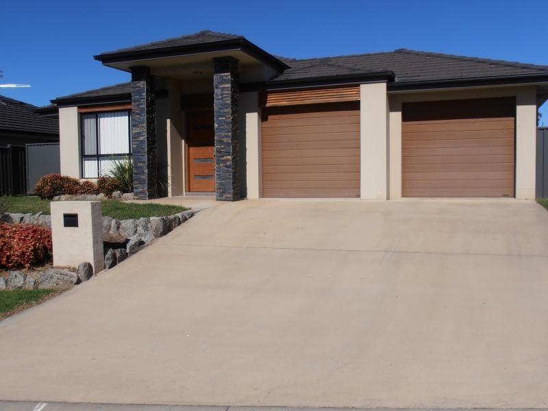 2 Wren Close, Calala NSW 2340