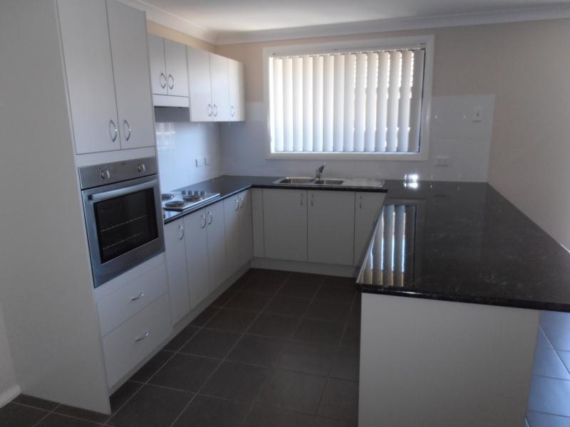 2 Wren Close, Calala NSW 2340