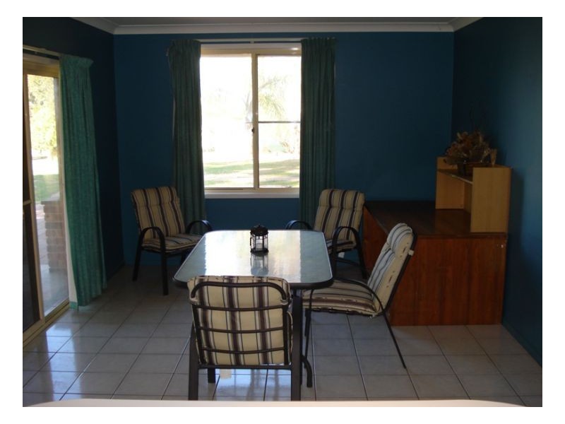 8 Pages Lane, Kingswood NSW 2340