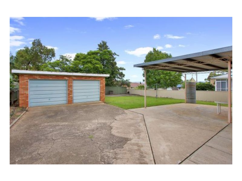 6 Reservoir Street, Tamworth NSW 2340