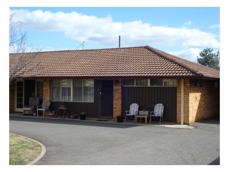 6 / 9-13 Diane Street, Tamworth NSW 2340