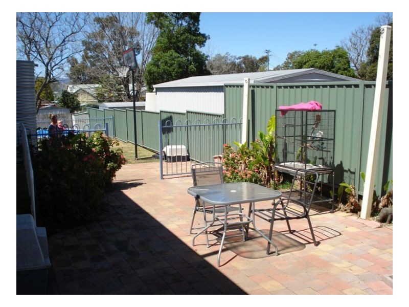 18 Diane Street, Tamworth NSW 2340