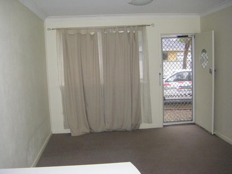 2/364 Armidale Road, Tamworth NSW 2340