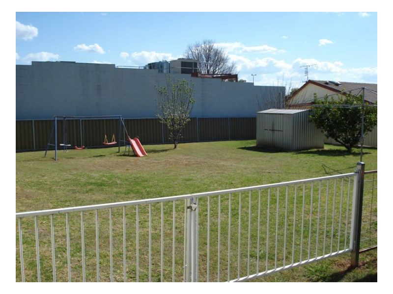 37 Byrnes Avenue, Tamworth NSW 2340