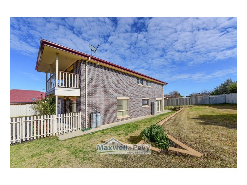 9A The Grove Tamworth, Tamworth NSW 2340