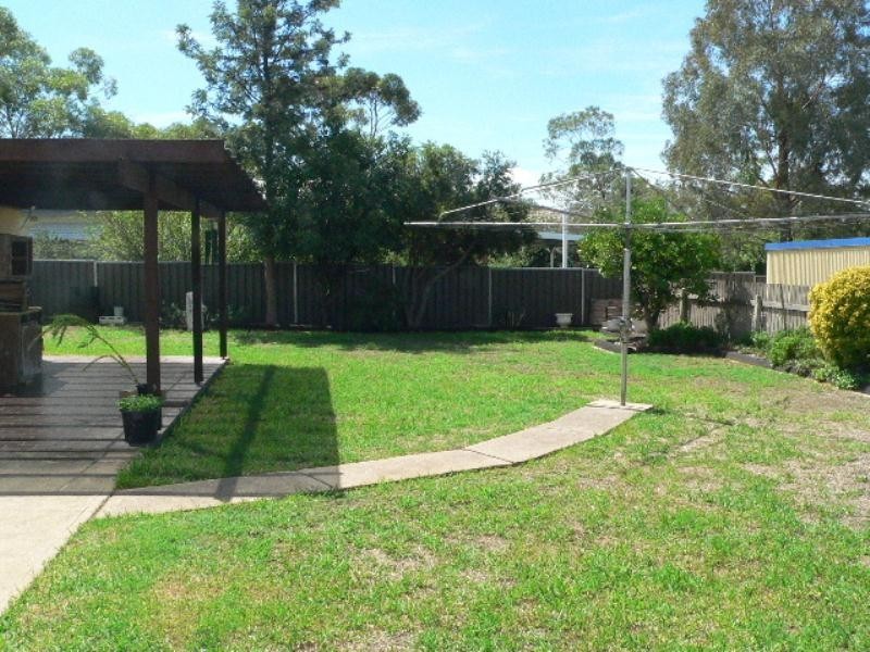 8 Warren Street, Tamworth NSW 2340