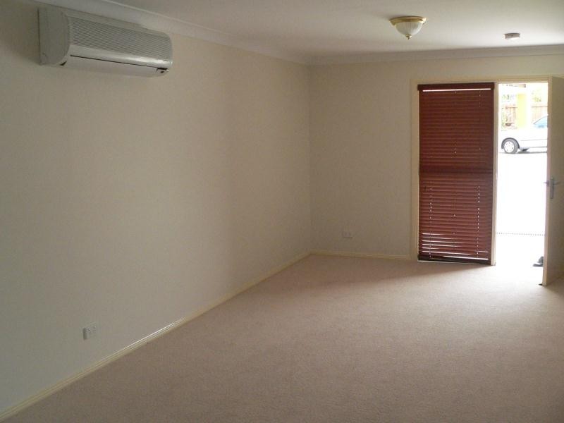 4/345 Armidale Road, Tamworth NSW 2340