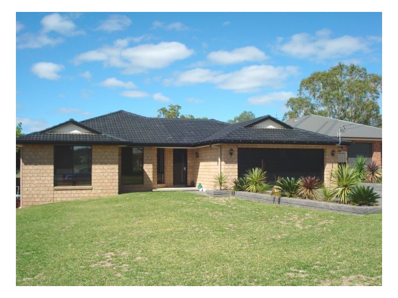 26 Leonora Crescent, Kootingal NSW 2352