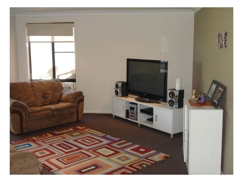 26 Leonora Crescent, Kootingal NSW 2352