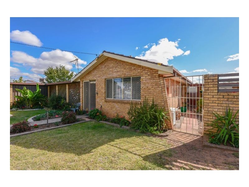 3 Maxwell Street, Tamworth NSW 2340