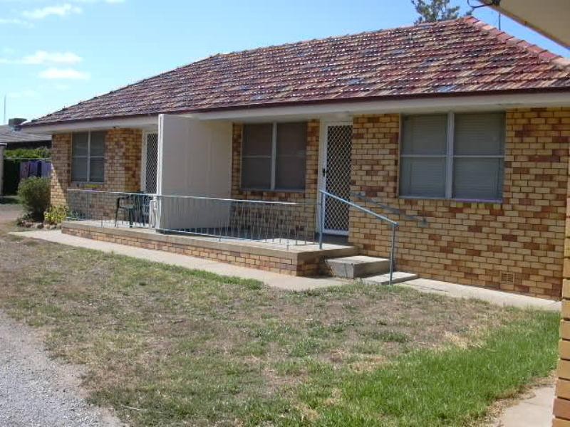 3/5 Petra Ave, Tamworth NSW 2340