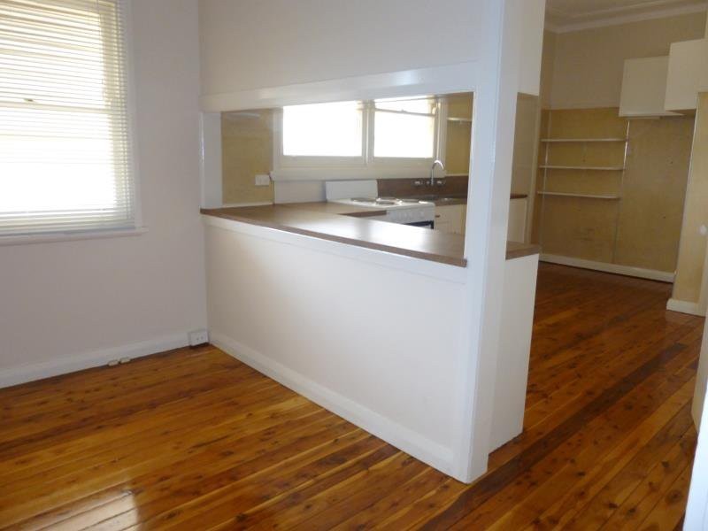 24 Dean Street, Tamworth NSW 2340