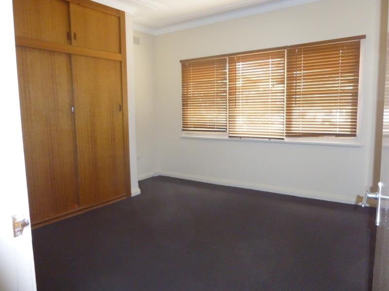 24 Dean Street, Tamworth NSW 2340