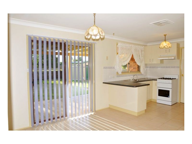 37 Carinya Avenue, Manilla NSW 2346