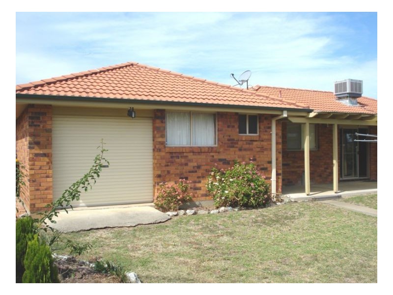 37 Carinya Avenue, Manilla NSW 2346