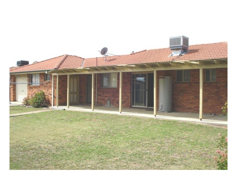 37 Carinya Avenue, Manilla NSW 2346