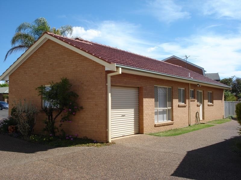 1/4 Gunn Place, Tamworth NSW 2340